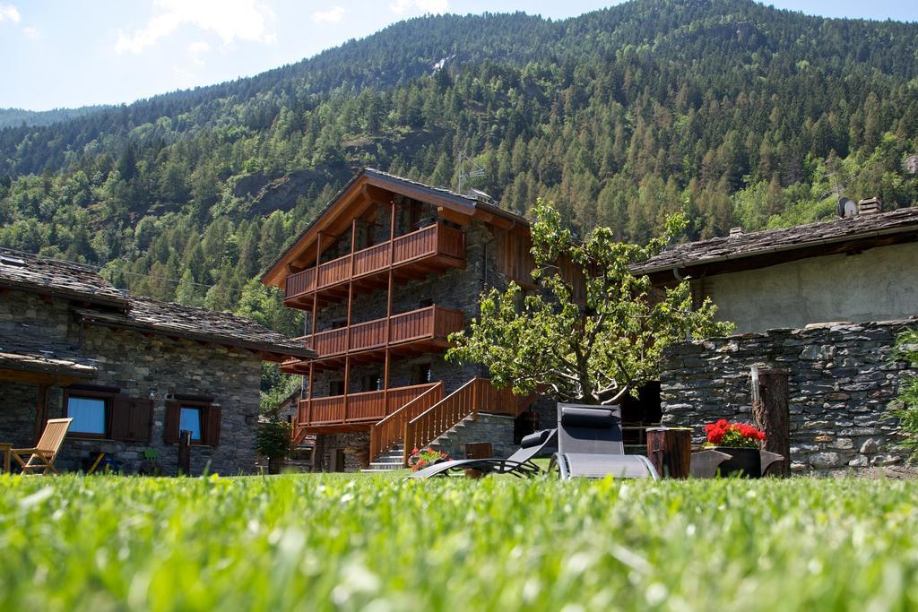 Le Petit Coeur Residence De Montagne La Salle Εξωτερικό φωτογραφία