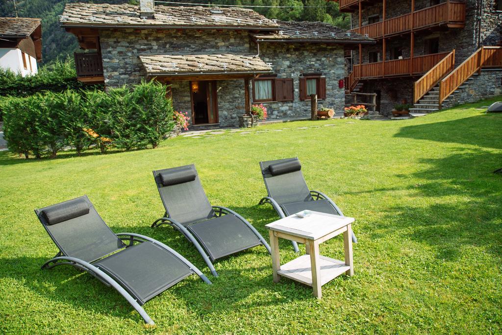 Le Petit Coeur Residence De Montagne La Salle Εξωτερικό φωτογραφία