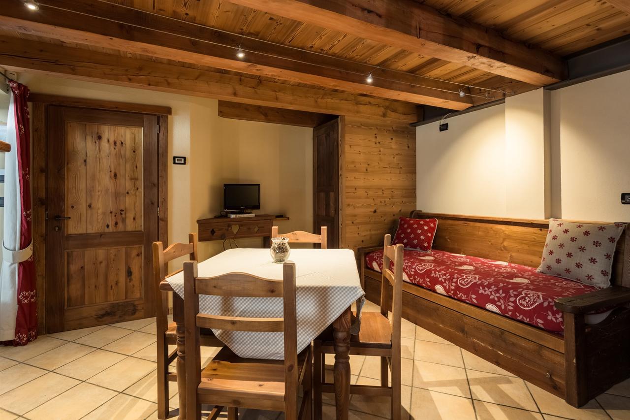 Le Petit Coeur Residence De Montagne La Salle Εξωτερικό φωτογραφία