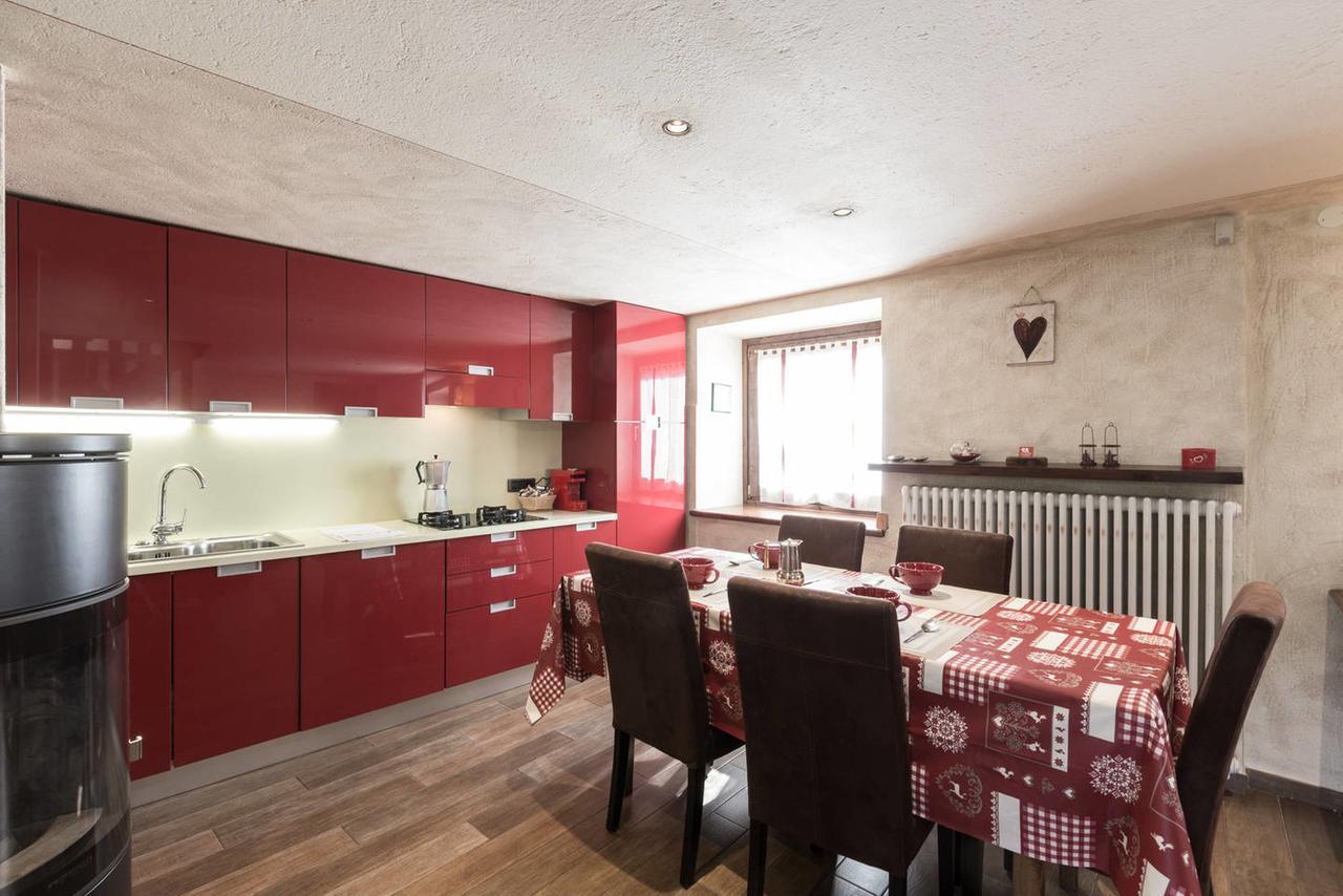 Le Petit Coeur Residence De Montagne La Salle Εξωτερικό φωτογραφία