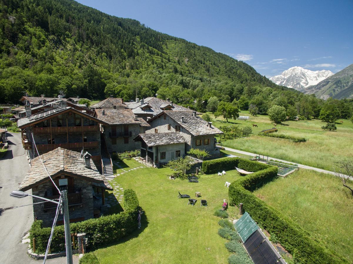 Le Petit Coeur Residence De Montagne La Salle Εξωτερικό φωτογραφία