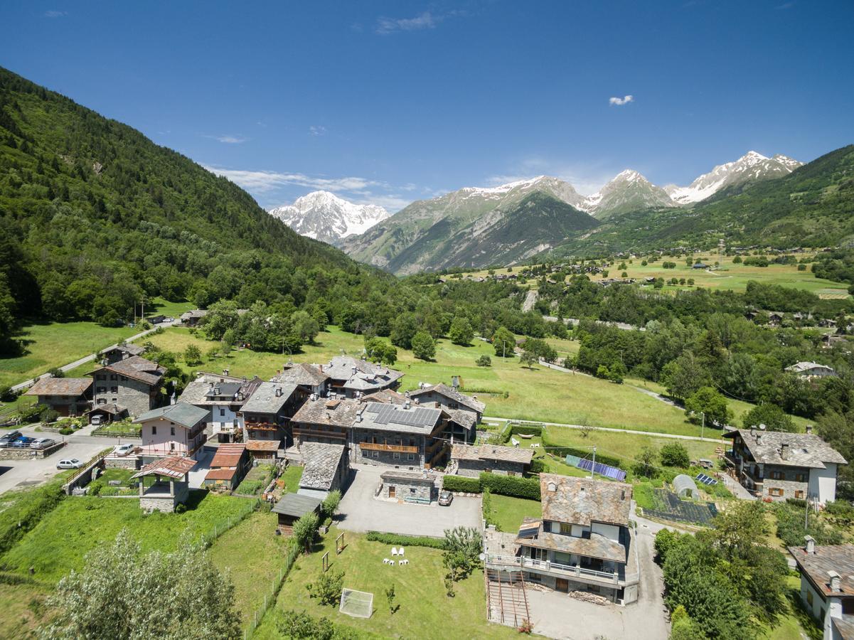 Le Petit Coeur Residence De Montagne La Salle Εξωτερικό φωτογραφία